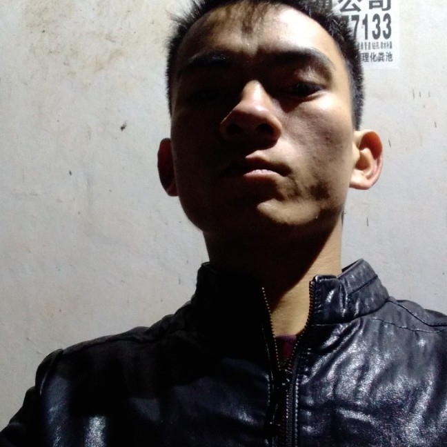周乙平的照片