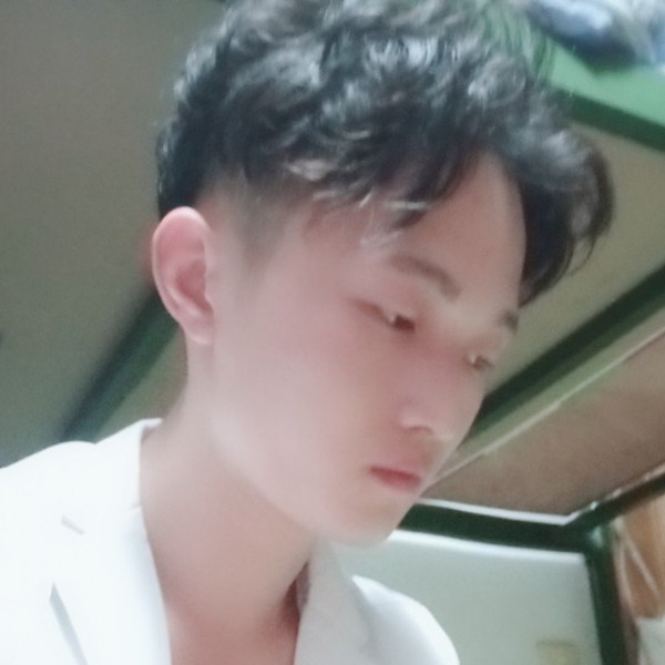 剪影的英俊的照片