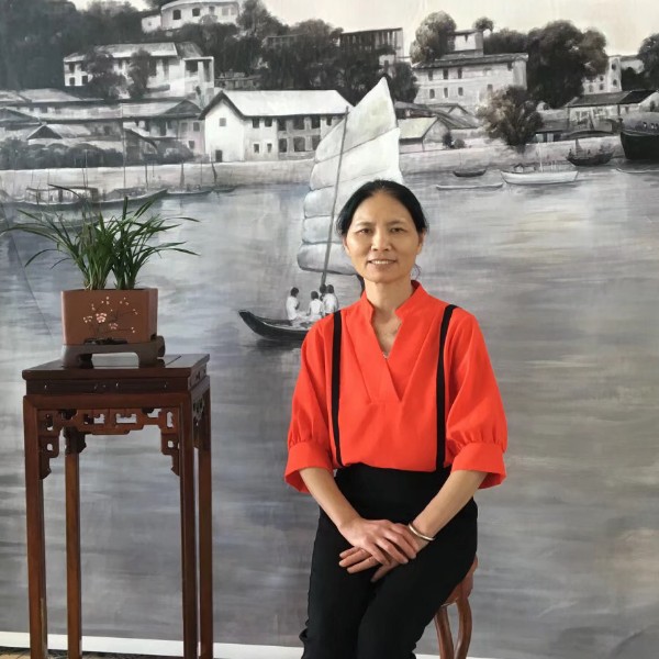 孤心和传统的照片
