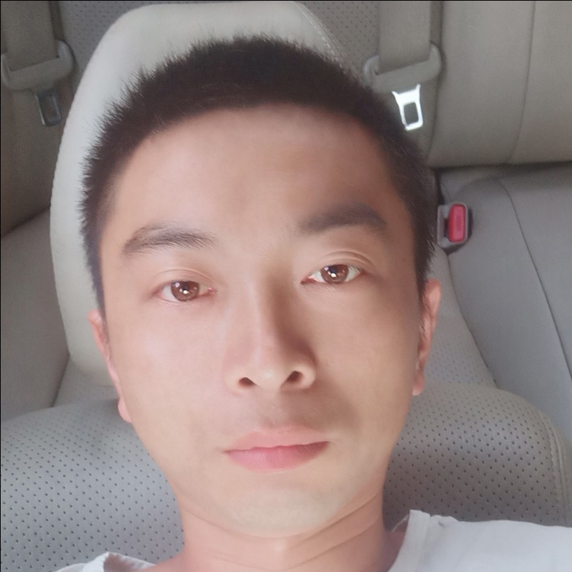 俏皮与黛儿的照片