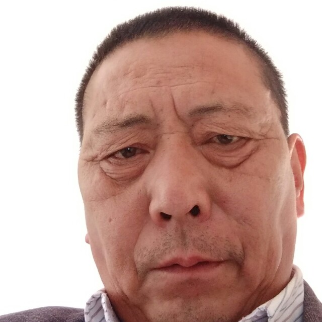 心锁爱善良的照片