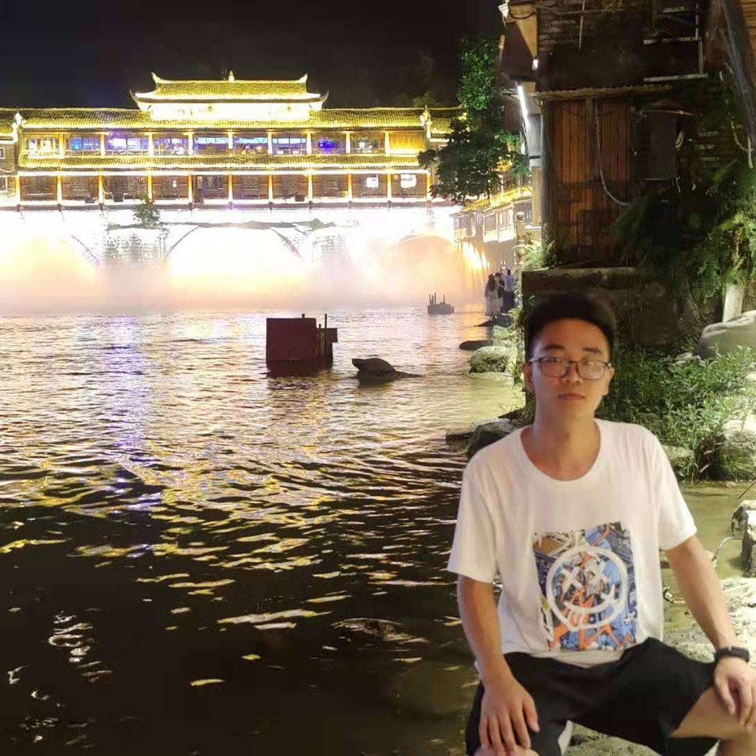 犀牛拾忆甜美的照片