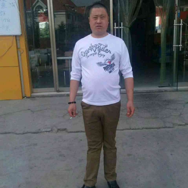 金文生的照片