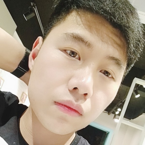 安爸爸的照片