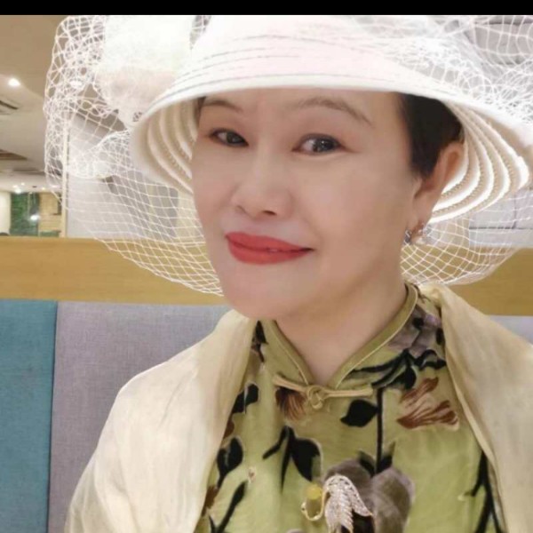 吉祥格格的照片