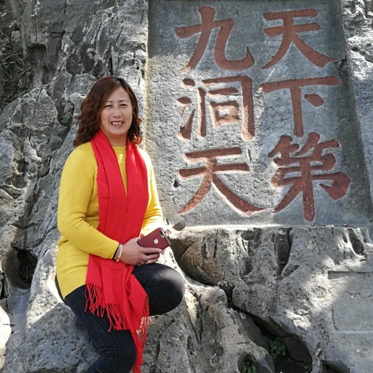 香烟蹁跹多情的照片