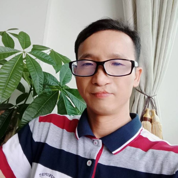 午夜沉思的照片