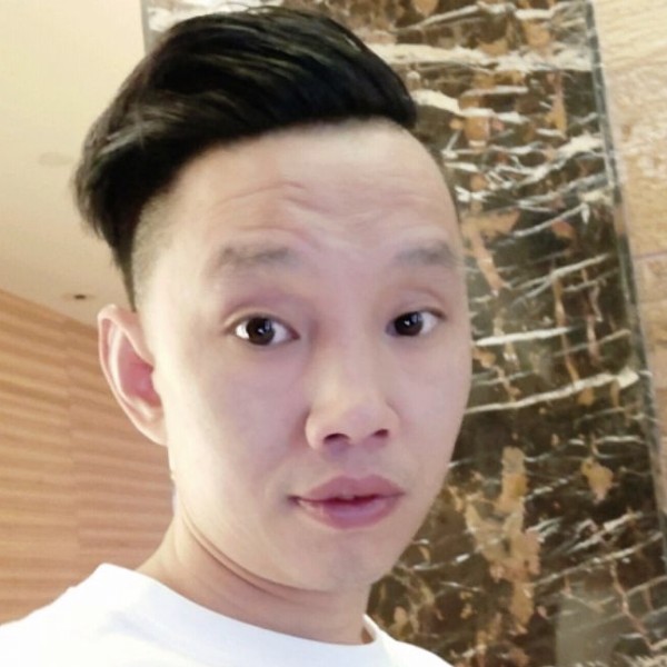 大地苦恋初夏的照片