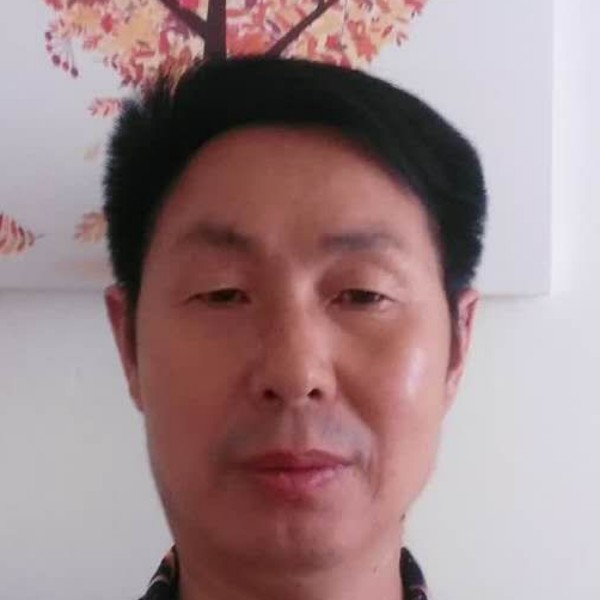 花生明媚的照片