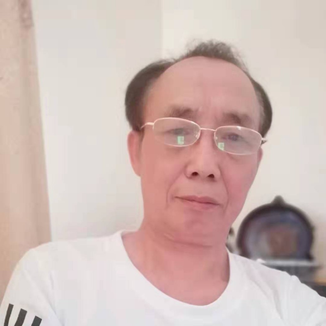 白泉山人的照片