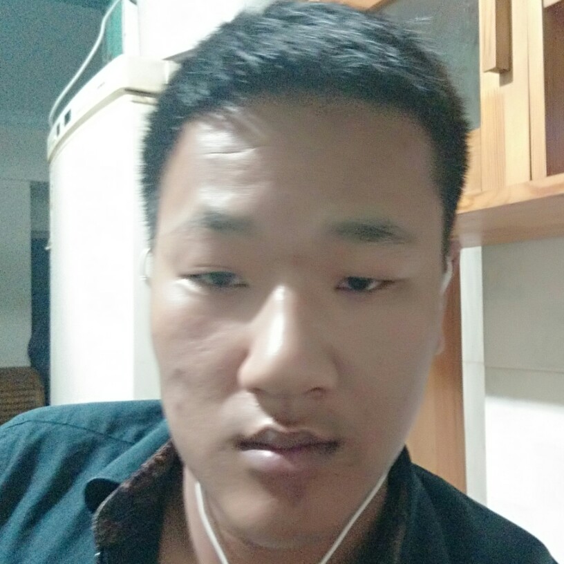 梁天祥的照片