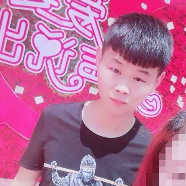 做个俗人与世无争的照片