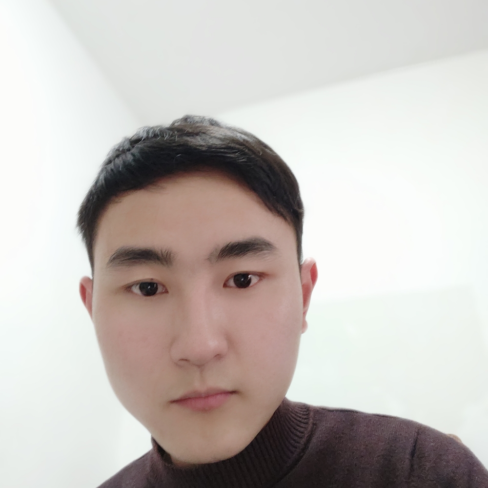 小李子龙的照片
