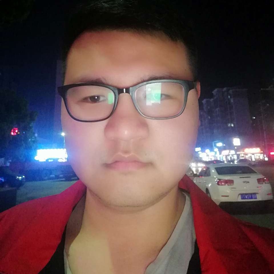受伤蹙眉红酒的照片