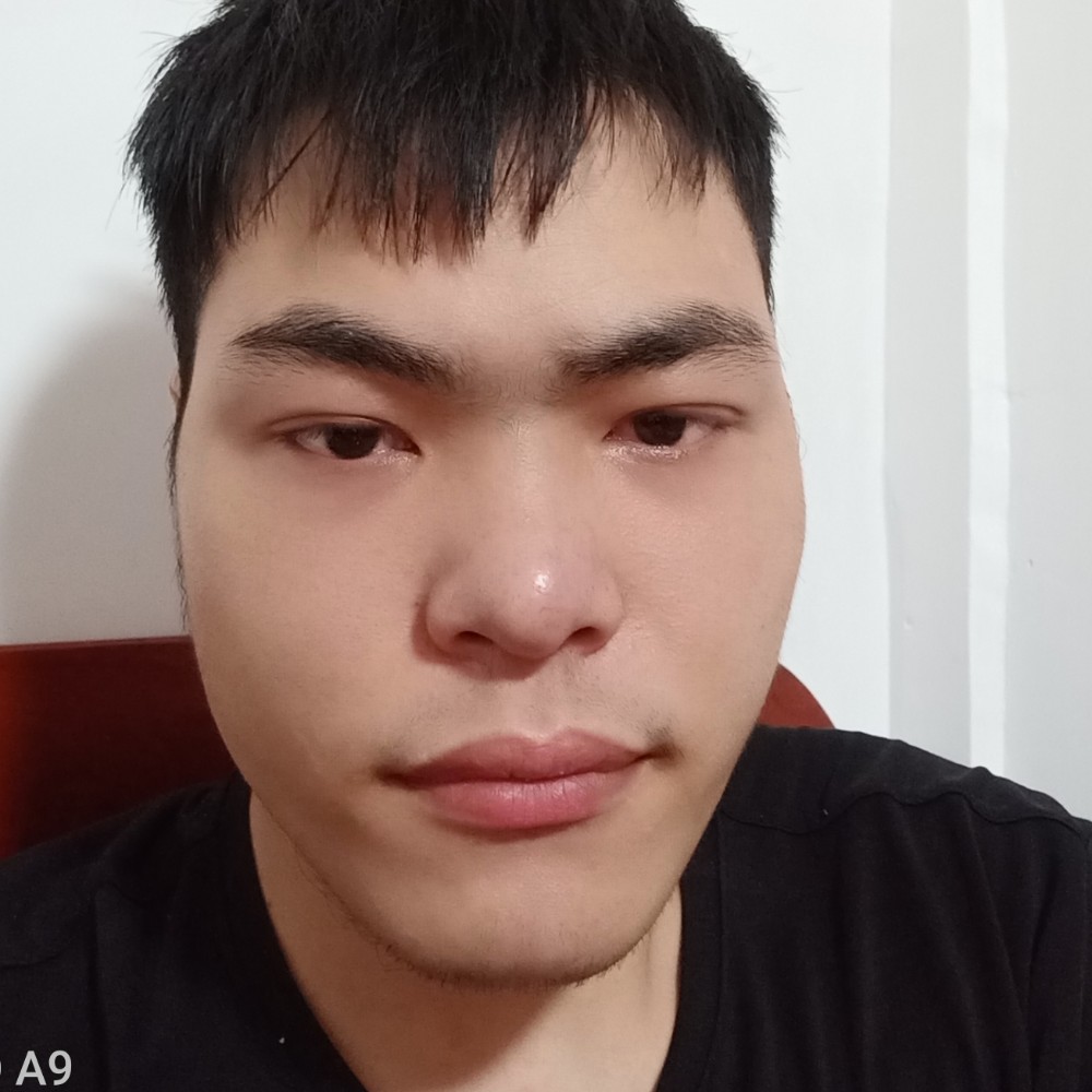唇膏标致的照片
