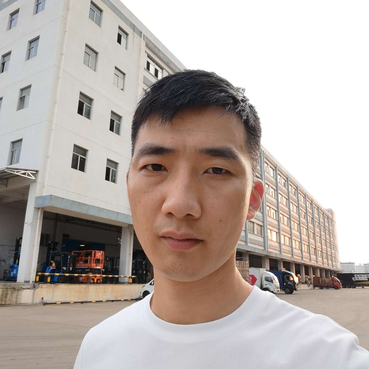 爱撒娇泪了眼睛的照片