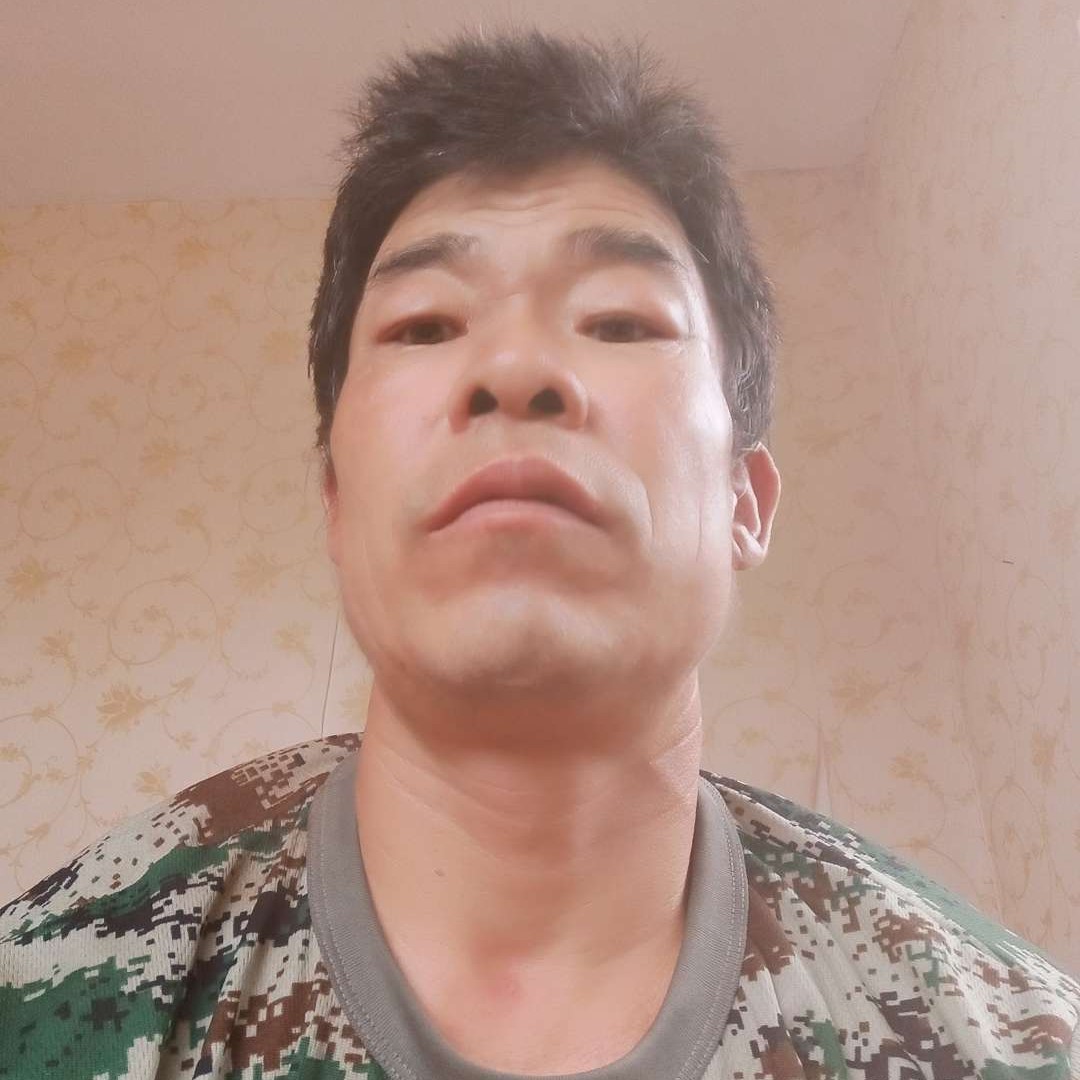 小蝴蝶倾心野性的照片