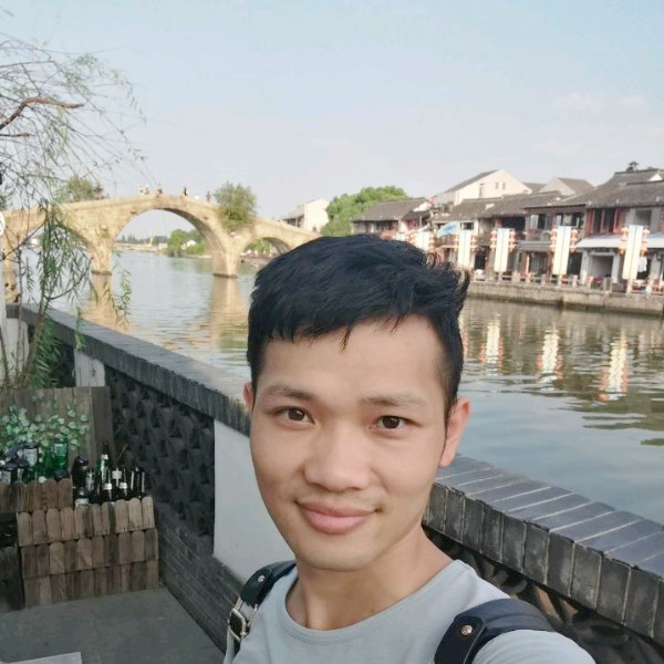 韦仪祥的照片