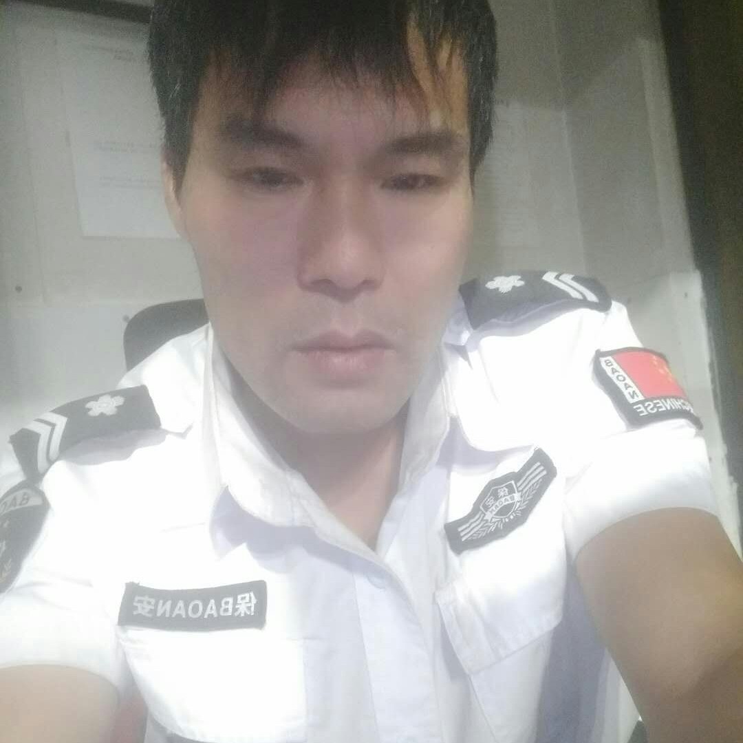 天旭子夜的照片