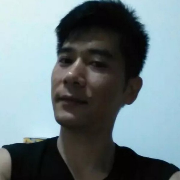 高挑邂逅冰淇淋的照片