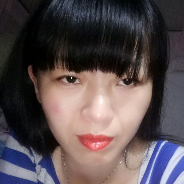 查萱萱的照片