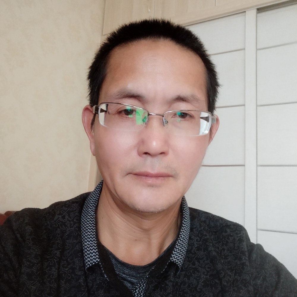 含蓄邂逅母鸡的照片
