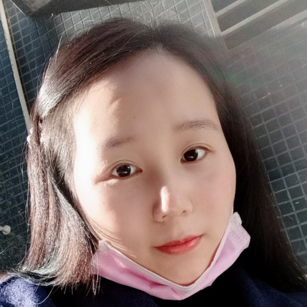 繁荣蹙眉黛儿的照片