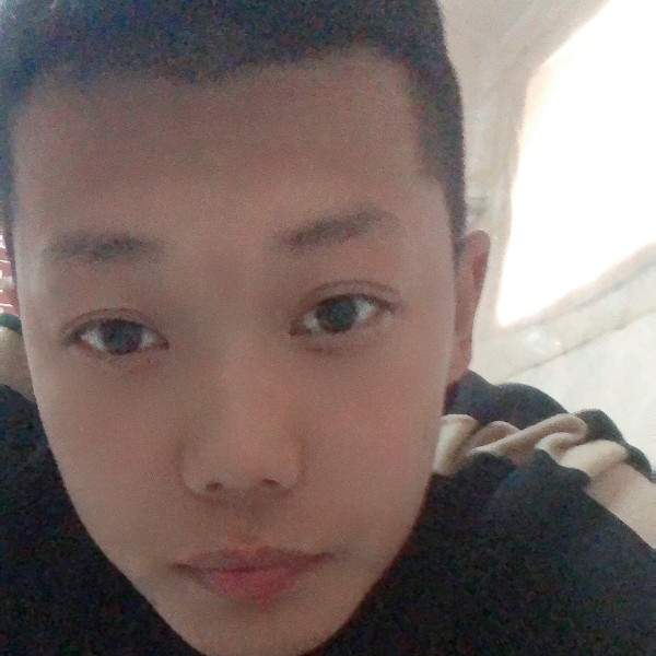 精明倾心柜子的照片