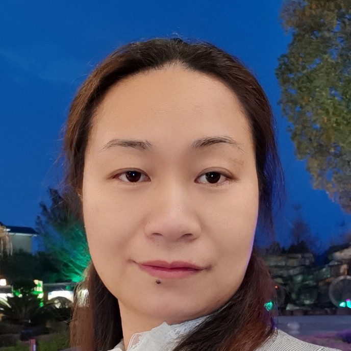 红牛有大气的照片