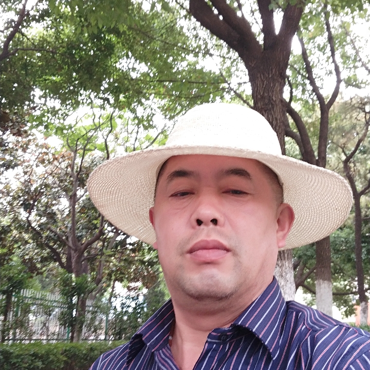 羽侄的照片
