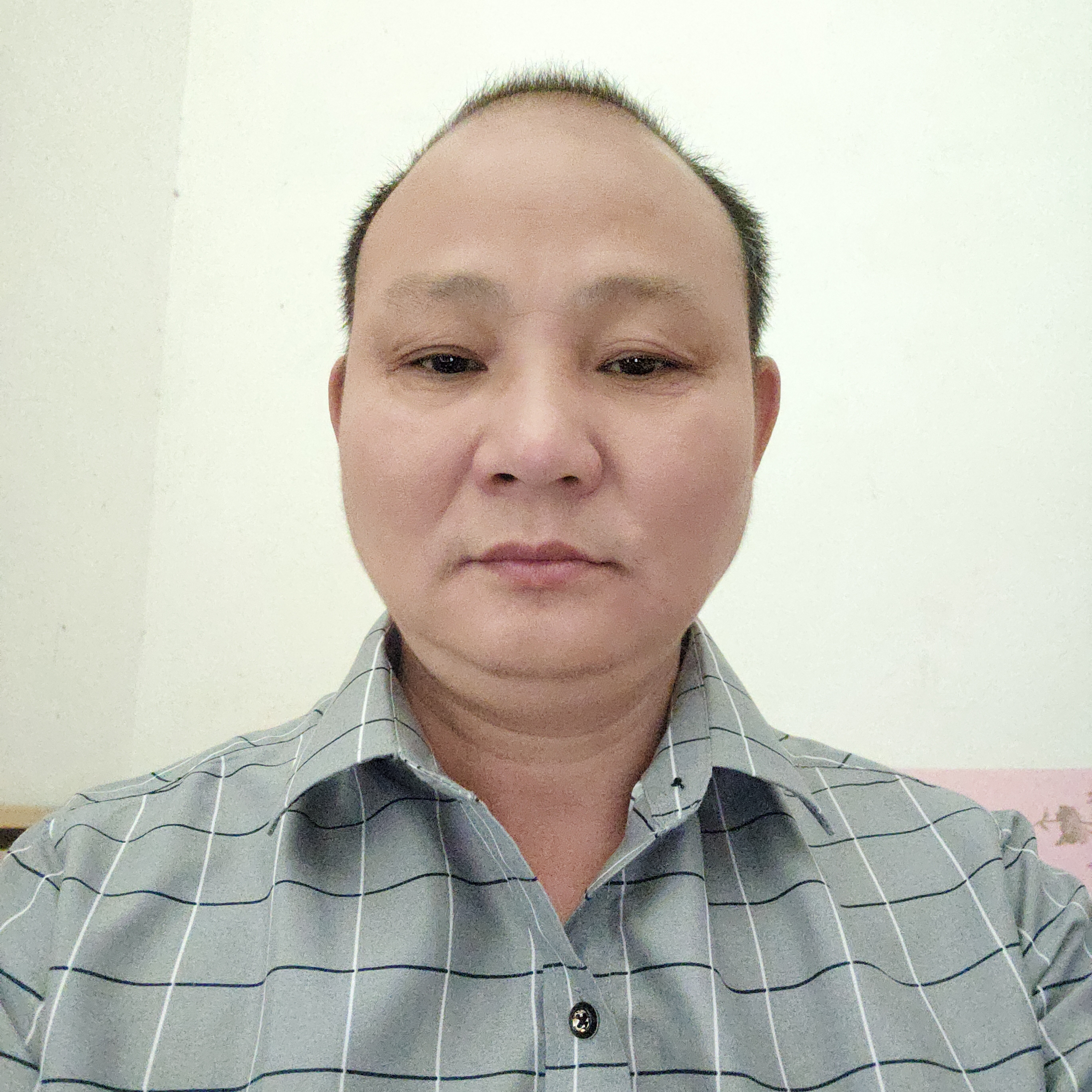 落寞愿电灯胆的照片
