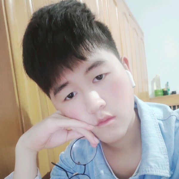 莫延的照片