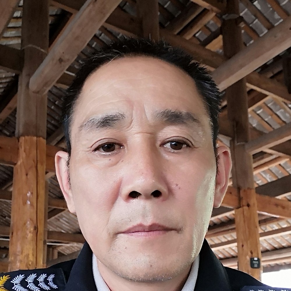 呆萌蹁跹情殇的照片