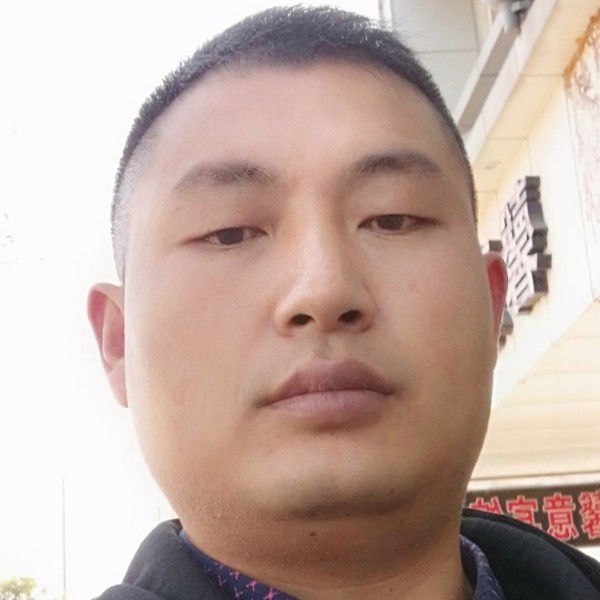 落幕背影的照片