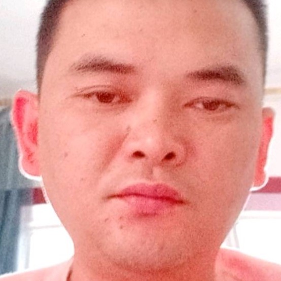 暴躁男的照片