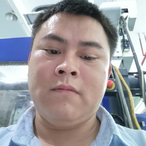 枫叶危机的照片