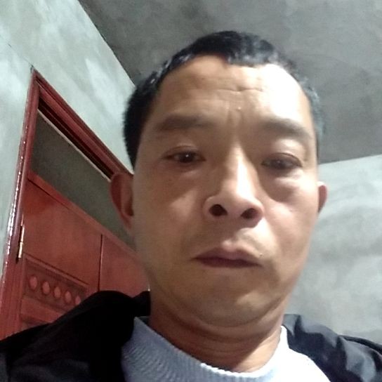 伶俐微交友聊天凉的照片