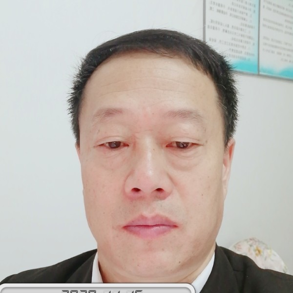 成熟的男士的照片