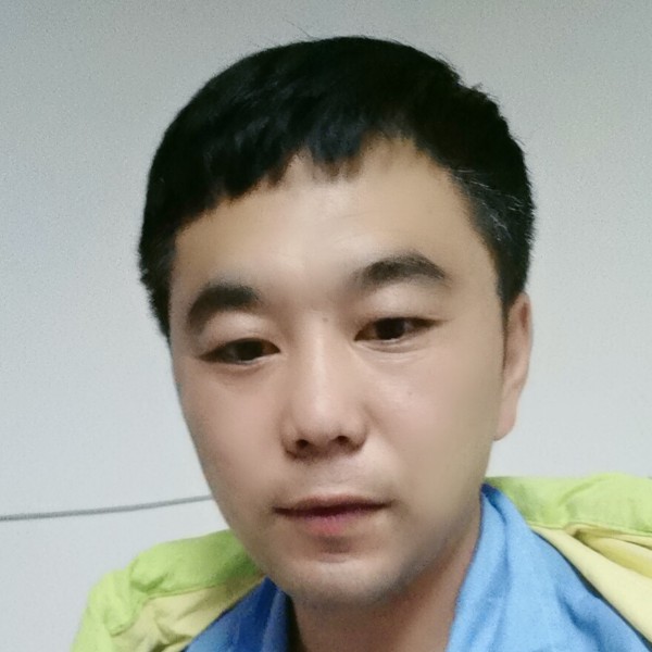 郭洪伟的照片