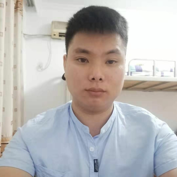 跃跃跃的照片