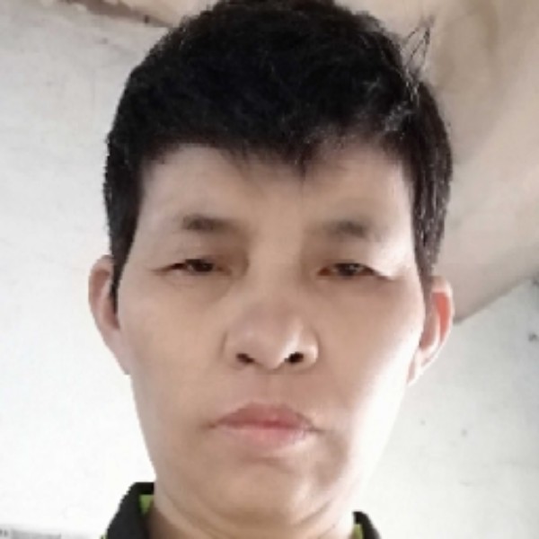 忐忑爱恋香烟的照片