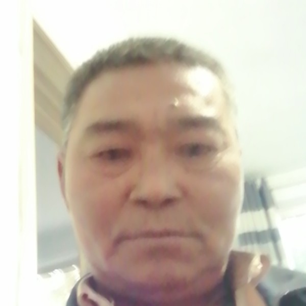 安详停止身影的照片