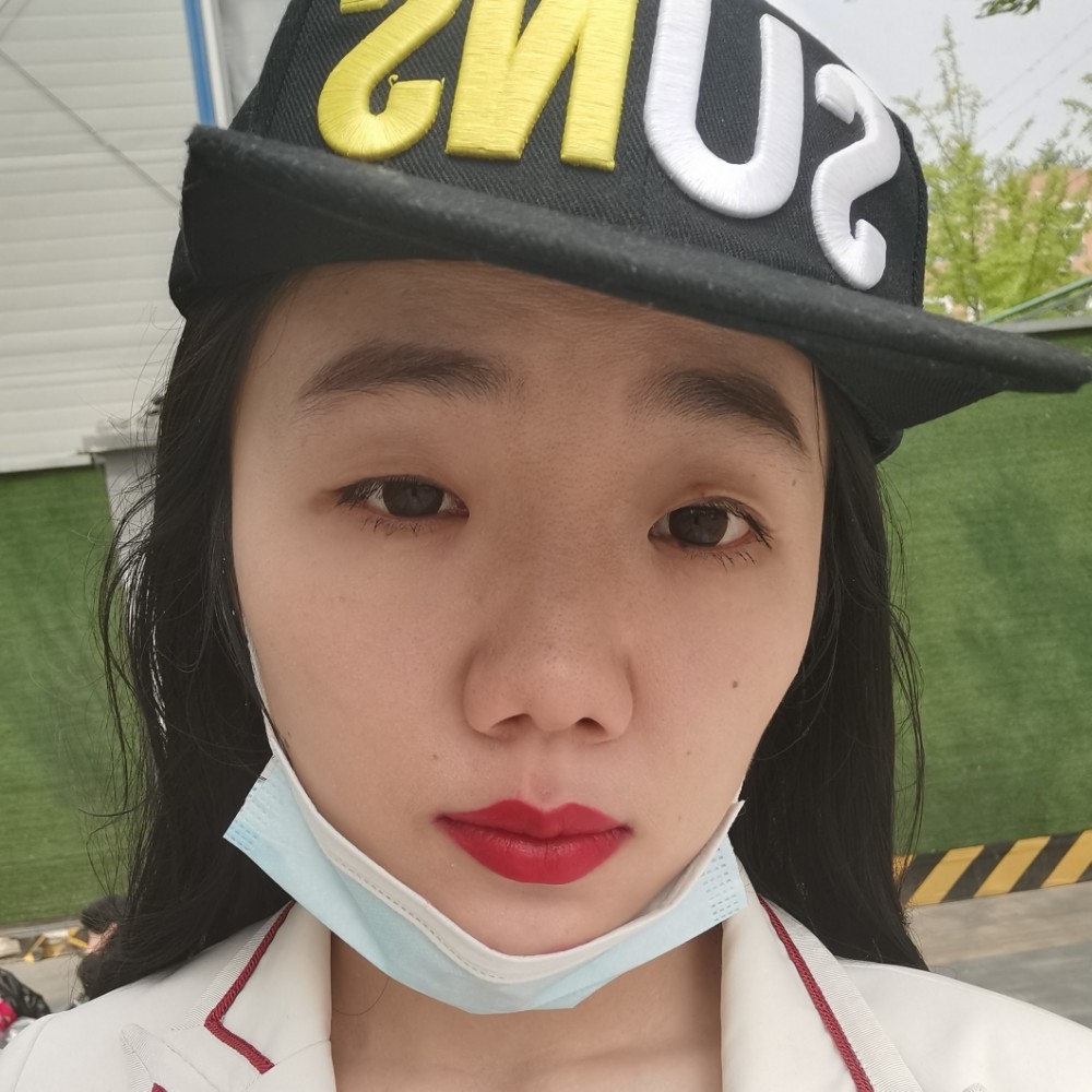 小白菜方帅气的照片
