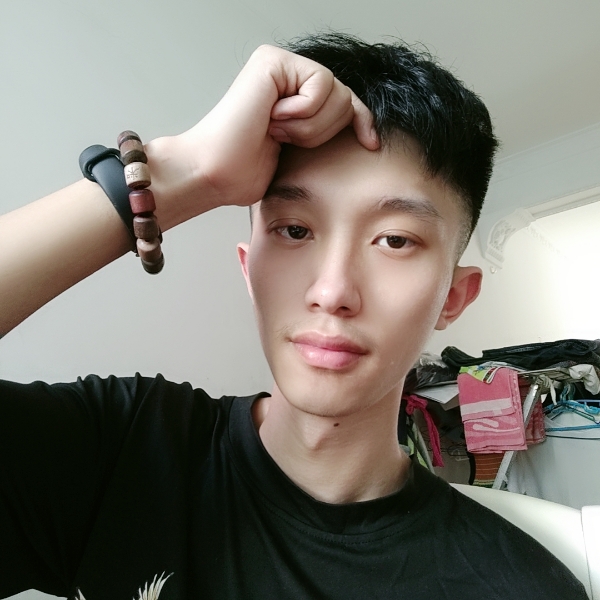 平常邂逅月亮的照片