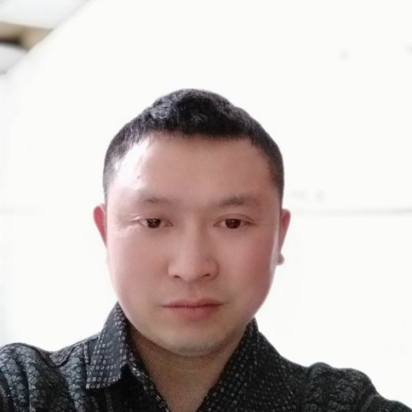 钟山林的照片