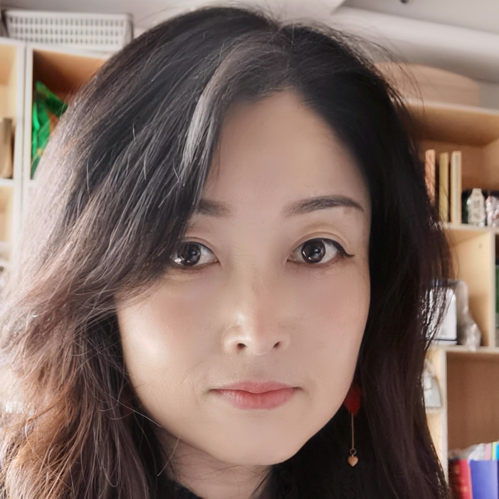 青衣那小巧的照片