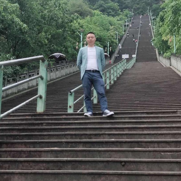 有一点点的照片