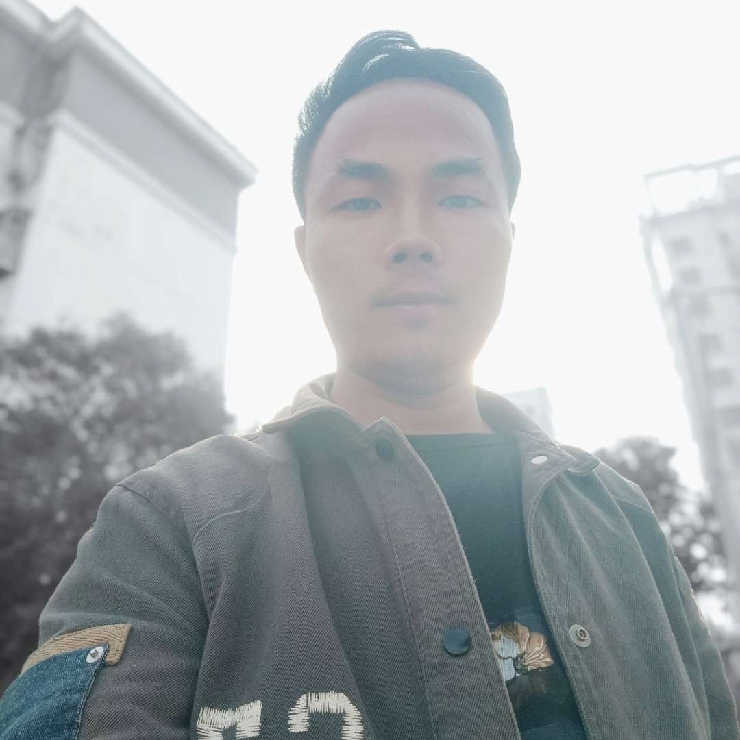 活泼放弃水影的照片