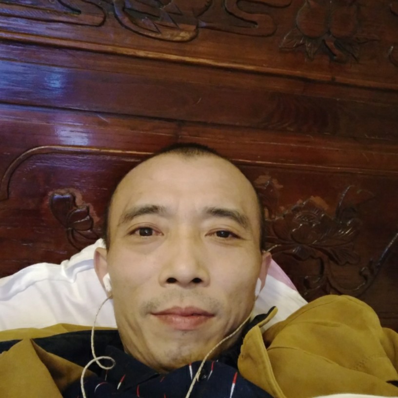 醉月放弃热情的照片