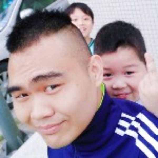 李镇华的照片